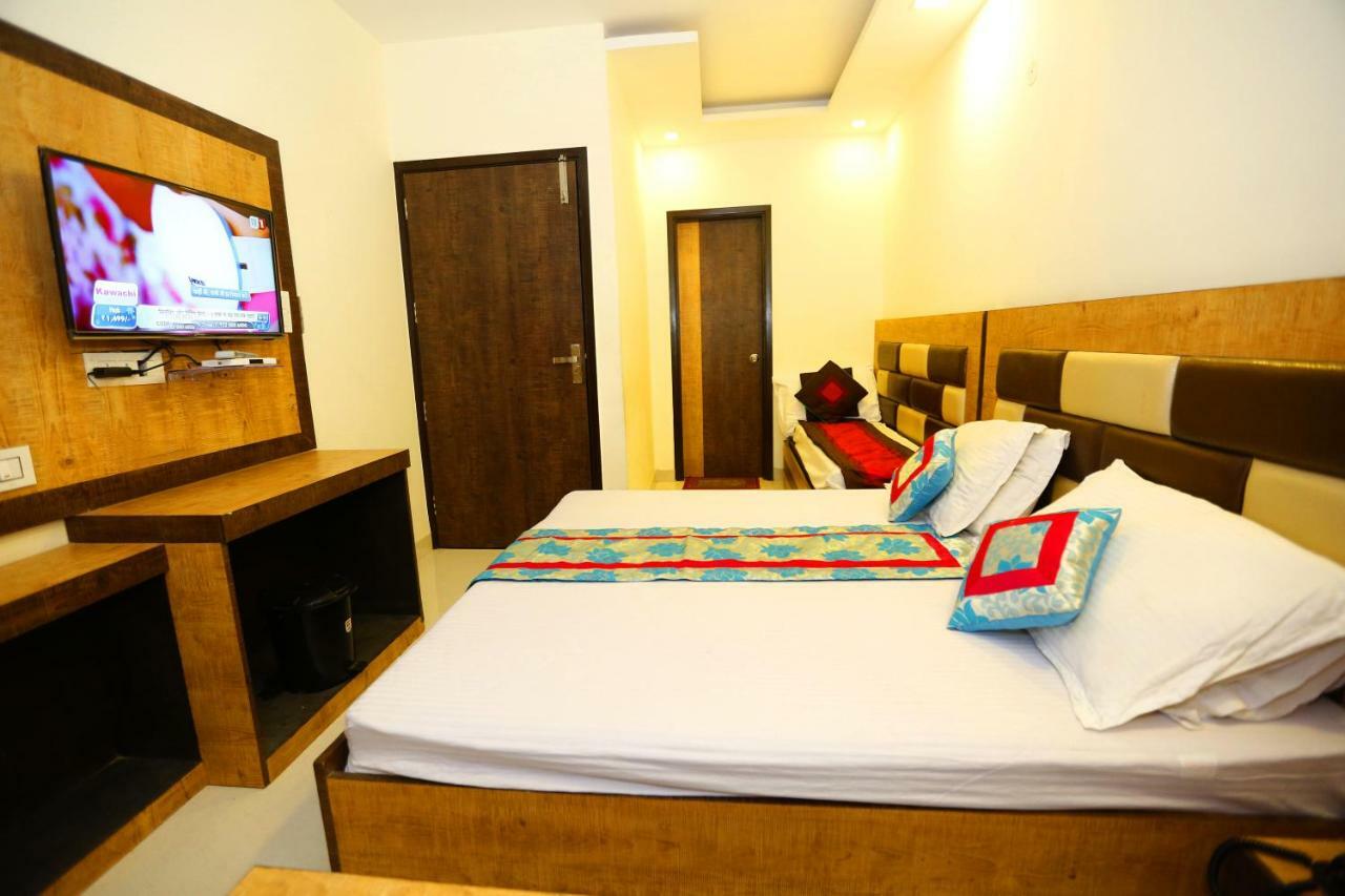 Hotel Golden Heart Amritsar Exterior foto