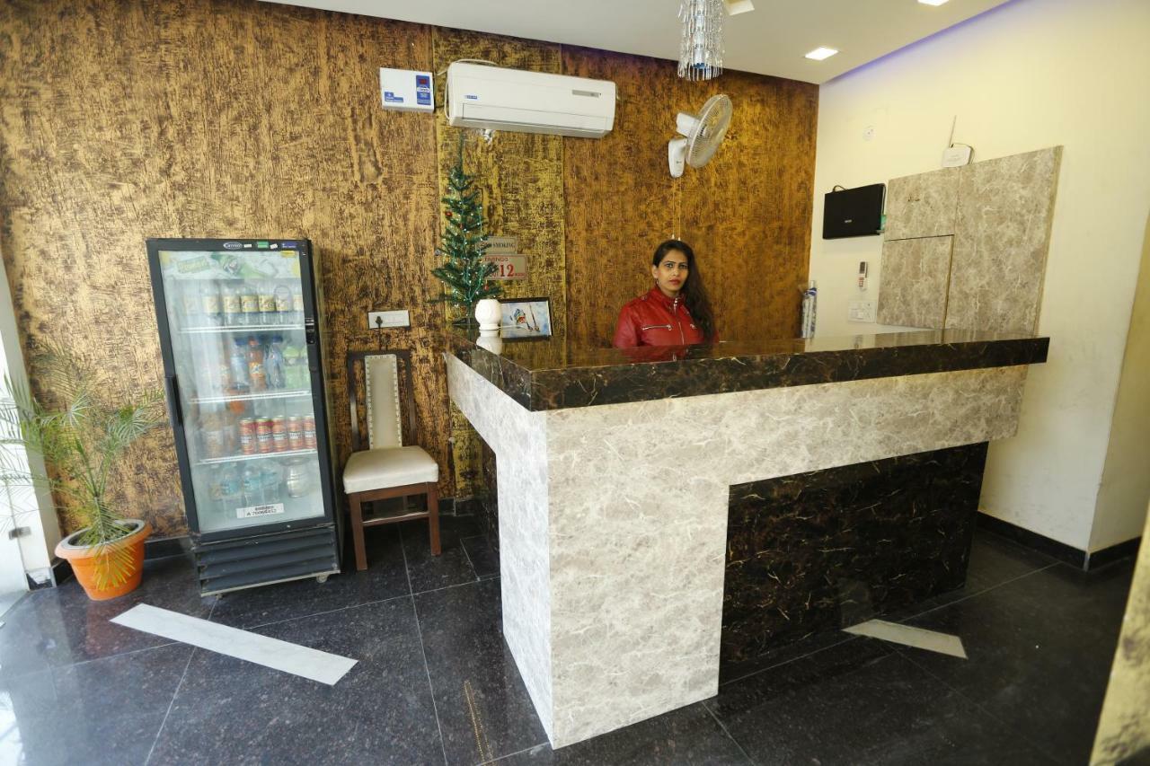 Hotel Golden Heart Amritsar Exterior foto